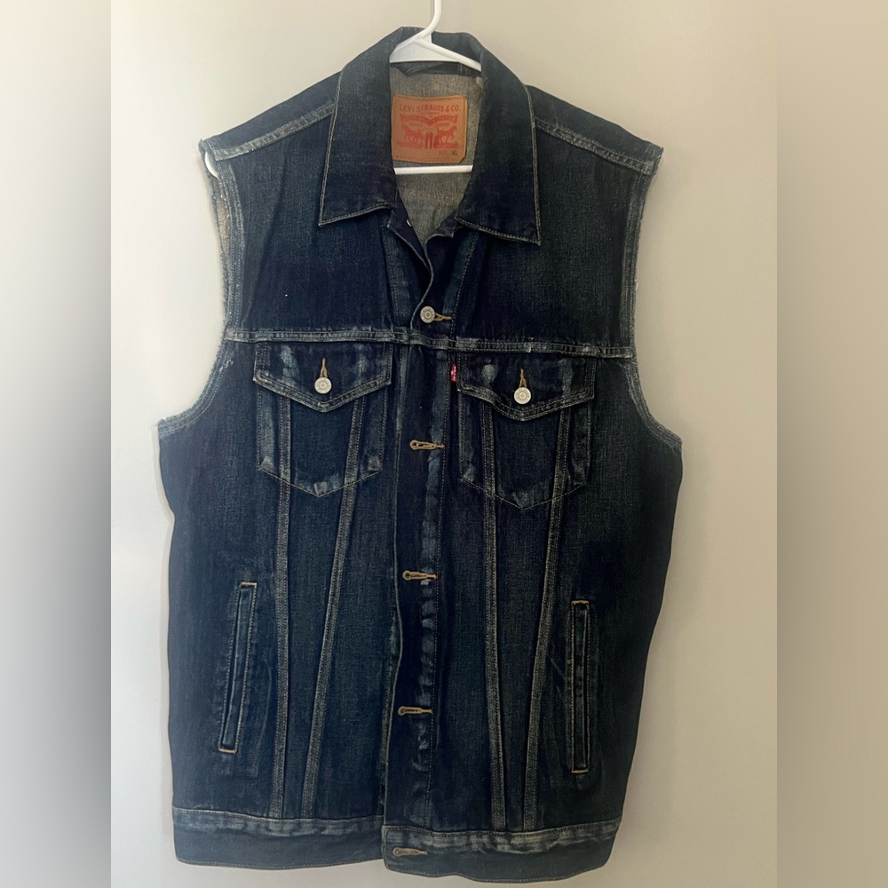 Levi’s Mens Denim Vest Size XL